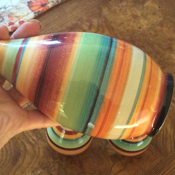 Tabletops Gallery Tampico Decanter and Salt and Pepper - Picture 5 of 5